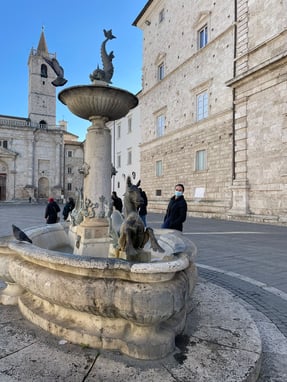 Ascoli Piazza Arringo