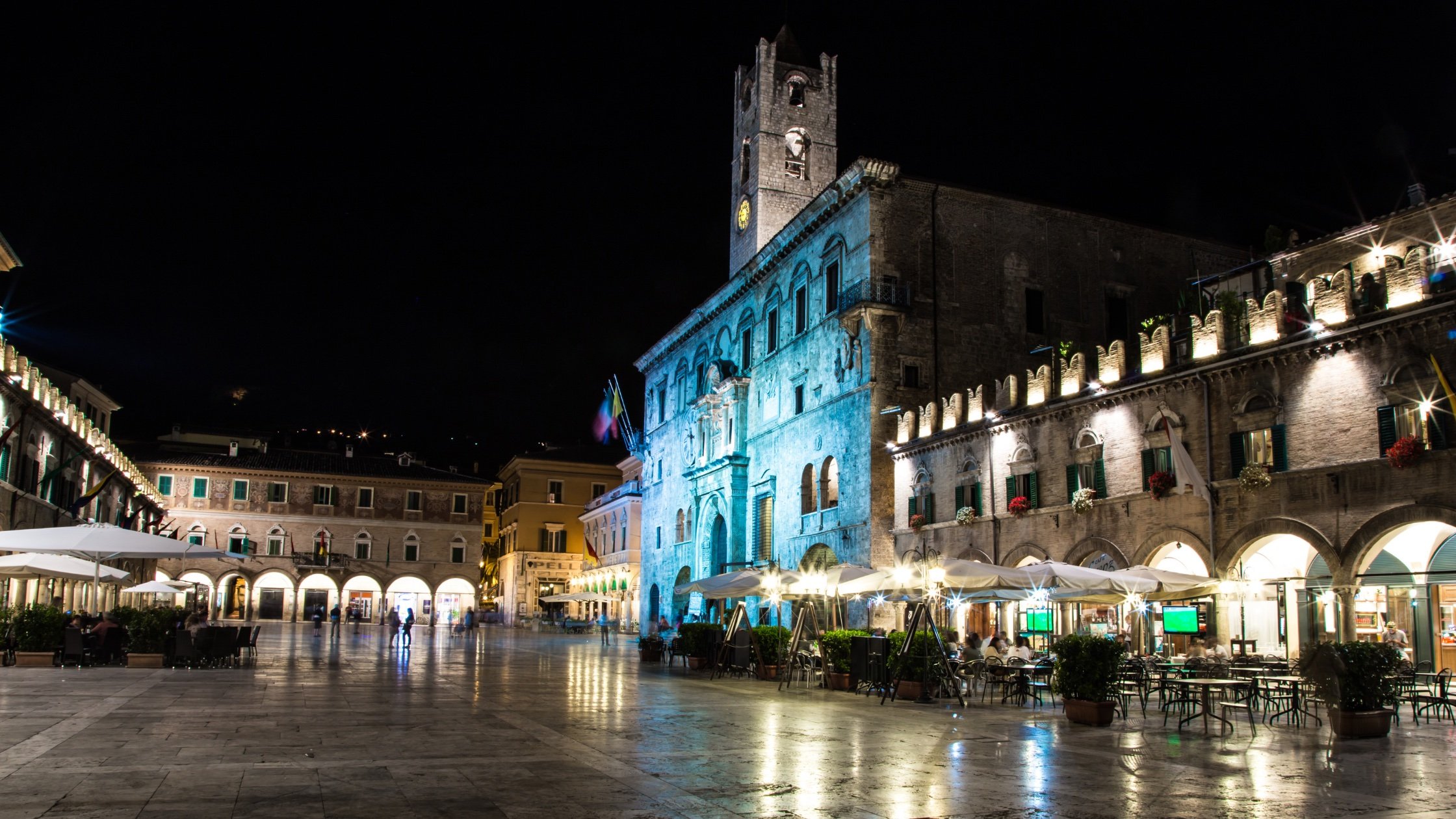 Ascoli Piazza del Popolo 